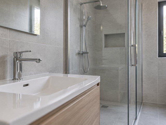 De los azulejos a la mampara, todo entra en nuestra reforma de baños completa en Cambados